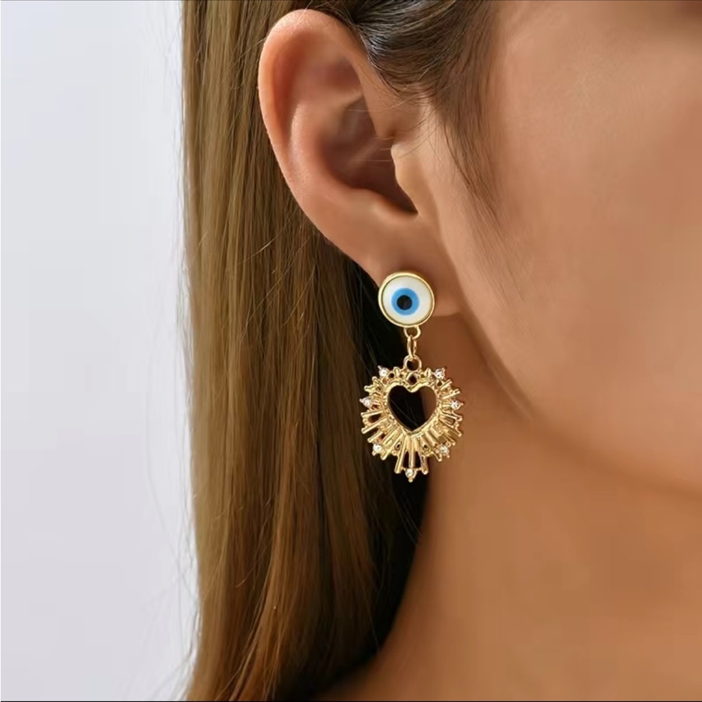 NWT Golden Evil Eye Drop Dangle Earrings